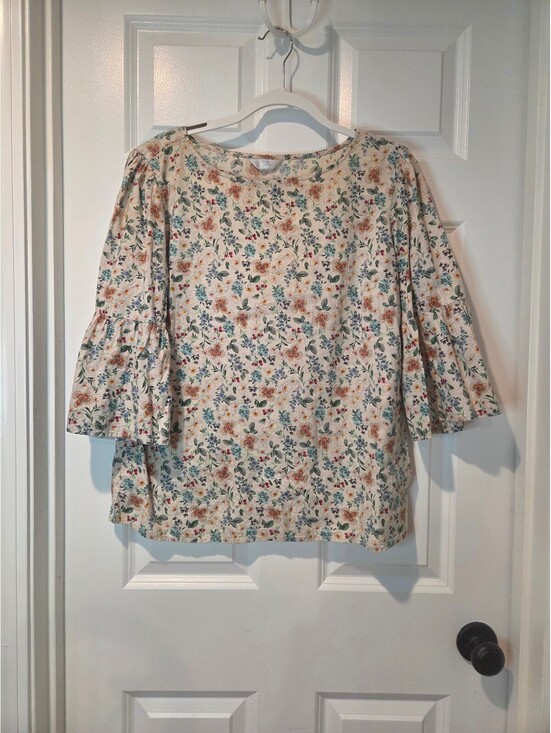 Time and Tru Tops - Floral Patterned Long Sleeve Blouse with Ruffle Sleeves